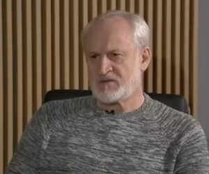 НОРД-ОСТ. За ЭТУ КРОВАВУЮ БОЙНЮ путин НИКОГДА НЕ ИЗВИНИТСЯ. Ахмед ЗАКАЕВ о РЕАЛЬНОЙ ВОЙНЕ в ЧЕЧНЕ  Видео