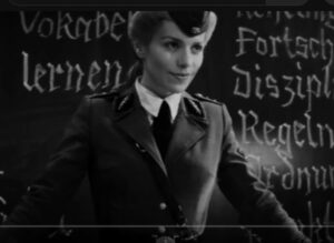 Улыбка… выдала карателя ГЕСТАПО! Уважаемая учительница с такой улыбкой выносила приговоры пленным.  Видео