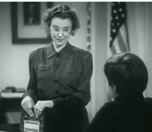 ГРЕШНИЦА НАПОЛОВИНУ (1940) комедия  Видео