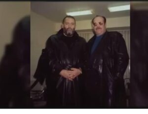 ОБЩАК или АРТИСТ? Шокирующая правда о концертах Шуфутинского для ВОРОВ В ЗАКОНЕ | 90-е  Видео