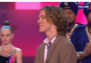 УДИВИТЕЛЬНЫЕ ЛЮДИ — 7 СЕЗОН — ФИНАЛ  Видео