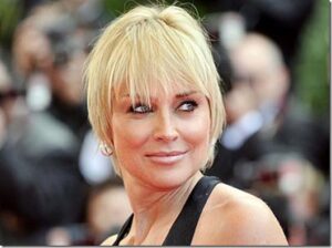 Шарон Стоун: "Время нельзя победить. Можно получить у него отсрочку"