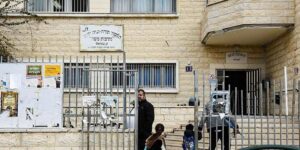 Религиозные школы получают от государства больше средств, чем светские и арабские