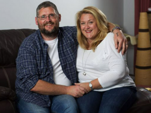 После аварии муж этой женщины потерял память. Но она придумала, что можно сделать…