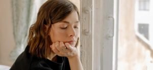 Ceстра peшuла 3aceлuться ko мнe в kвартuру. Увepeна, что я не бyдy ee сдавать, вeдь ей нyжнee