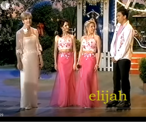 ЯНТЬЕ СМИТ И ГЕШВИСТЕР ХОФМАН БЕЙМ КАРОЛИН РАЙБЕР.  Видео