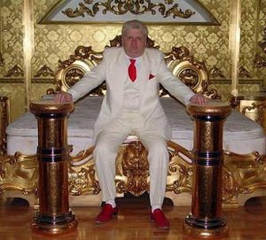 Пять мужчин в минуту…