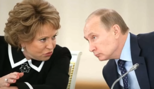 КРЫШЕВАЛА поставки КОКАИНА сыну и КУВЫРКАЛАСЬ с коммунистами на заднем сиденье такси! — МАКСАКОВА  Видео