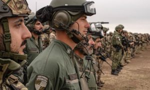 800 тысяч военных к границам России  /От редакции/