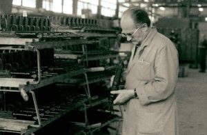 Узи Галь — создатель легендарного пистолет-пулемета