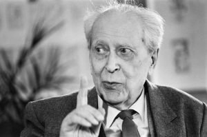 Человек должен быть интеллигентен!