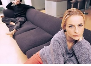 Женщине показалось, что ее муж ведет себя как-то странно. Настоящая причина его холодности заставит вас улыбнуться!