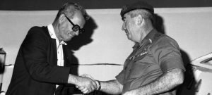 Бей первым, Хаим