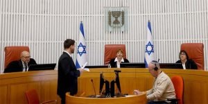 БАГАЦ: Правительство должно разработать меры уголовного преследования в отношении уклонистов