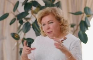 Леонардо и Рафаэль, Боттичелли и Микеланджело  /От ред-и/ Видео