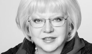 «Родственники»: блистательный рассказ Светланы Крючковой