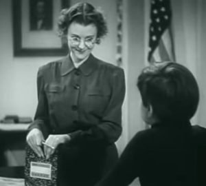 Грешница наполовину  комедия  Видео