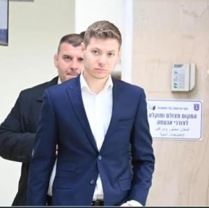 Экс-министр обрушился на Нетаниягу: пока твой "героический" сын пил кофе в Майами – мой погиб в бою