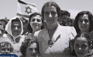 Катастрофа 7 октября была предсказана за месяц до этого. Так Биби пытался "копировать" Голду Меир  Видео