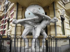 Дом с атлантами. Удивительная история хозяина известного всем одесситам и гостям города дома