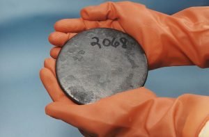 Bloomberg: Страны ЕС ищут способ отказаться от российского урана