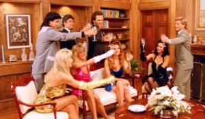 Красотки под прикрытием  Видео