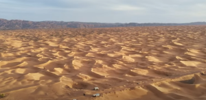 Ученые не знают, что с ней делать! Пустыня, которая ПОЖИРАЕТ Азию и УГРОЖАЕТ миру  Видео