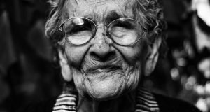 Почему наши близкие в старости становятся такими невыносимыми?