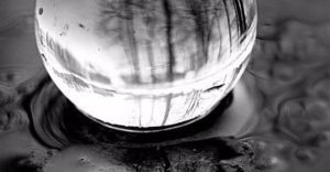 Никогда ни о чем не жалейте вдогонку, Если то, что случилось, нельзя изменить