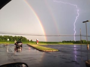 Вашему вниманию предоставляется картина «Женское настроение»