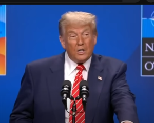 Трамп ошарашил после ВСТРЕЧИ с ЗЕЛЕНСКИМ. Экстренные заявления. Послушайте, что сказал  Видео