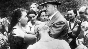 Почему немки охотно шли работать в публичные дома и по какому принципу в Третьем рейхе работали бордели