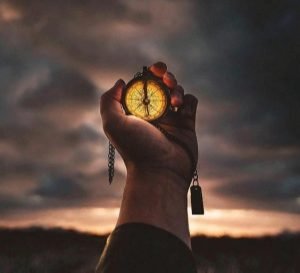 Самоидентификация — Анжелика Хоффманн