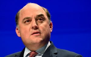 "Есть шанс закончить это. Российская армия трещит":