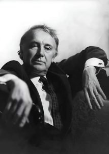 ​Как-то, в самый разгар застоя, Смоктуновскому предложили написать статью…