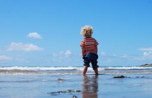 Малыш обратился к маме с просьбой, смеялась вся турбаза