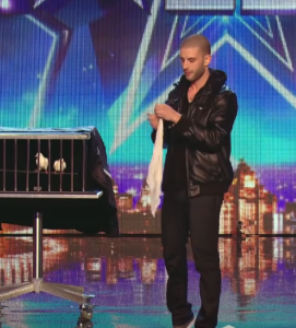 Иллюзия с голубями, поразившая весь мир  Видео