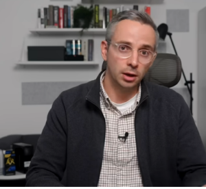 Кадыров против Бастрыкина и Колокольцева. Что новый конфликт говорит о деградации системы путина  Видео