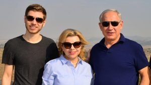 На скандальной публикации с критикой глав спецслужб настояли Сара и Яир Нетаниягу  /От редакции/