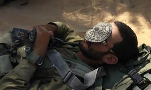 Позвонил приятель. Тот самый, которому все не то и не так.