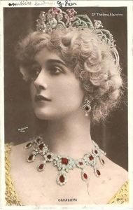 Лина Кавальери