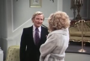 Только не сейчас, дорогая (1973) | Британская секс-комедия с Лесли Филлипсом  Видео