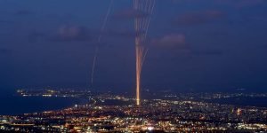 Израиль и «Хизбалла» переходят к тотальной войне? Амос Харель