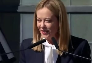 Мелони сломала правила ЕС — и это только начало :Брюссель бессилен!  Видео