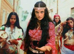 — Те, кто читают книги, всегда будут управлять теми, кто смотрит телевизор