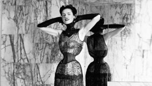 Как любовь к красоте калечила и убивала модников в прежние времена