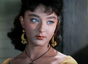 19 декабря 1944 года в Москве у легендарного поэта и актера Александра Вертинского родилась вторая дочь — Анастасия.