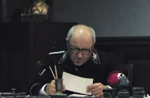 Супергерои. Служебный роман в Гестапо.  Видео