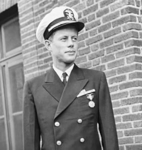 Это была ночь в Тихом океане.