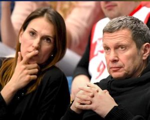 Любовницы и тайная жизнь российских чиновников  Видео